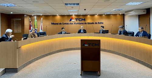 TCM-BA: Conselheiros felicitam presidente Nelson Pellegrino