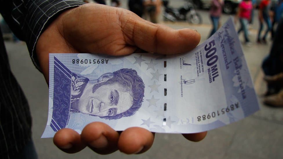 Por que economia da Venezuela vai crescer 12% em 2022 após quase 10 anos de queda