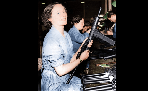Curiosidades: Mulheres na linha de frente; Trabalho massivo na indústria bélica Britânica durante a Segunda Guerra Mundial