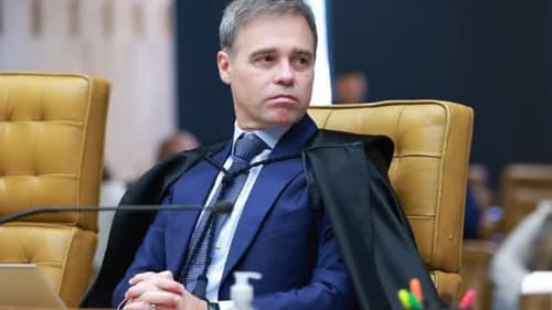 André Mendonça voou em aeronave de ex-parceiro de Daniel Vorcaro