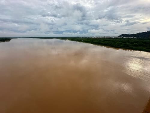 Devido às chuvas em Minas Gerais, nível do Rio São Francisco volta a subir em Bom Jesus da Lapa