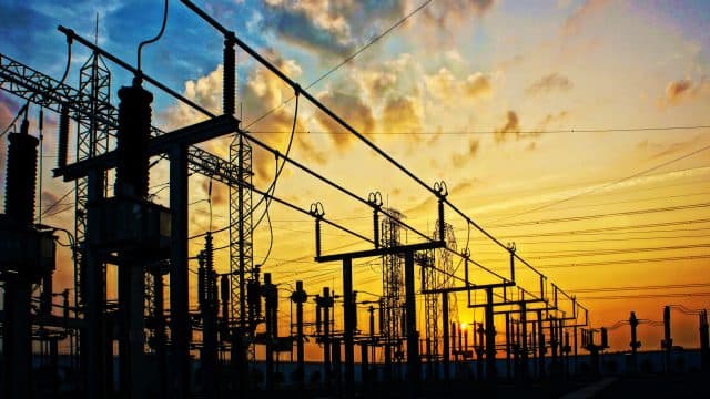 Alta de energia reduz consumo, produção e renda, explica economista da CNI