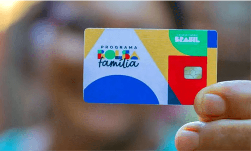 Caixa paga novo Bolsa Família a beneficiários com NIS de final 7