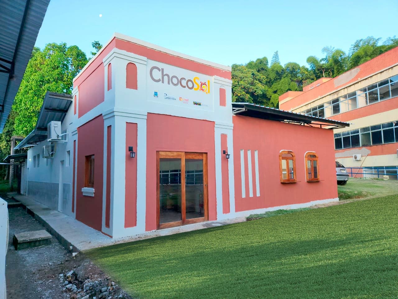 Ilhéus inaugura 1ª fábrica de chocolates da economia solidária nesta segunda