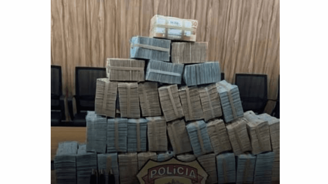 Polícia Federal investiga R$ 6,79 milhões em dinheiro vivo apreendidos antes das eleições de 2026