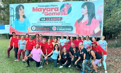 Ibirataia: Stúdio de Fisioterapia e Pilates Mayara Gomes promove aula de Standing Pilates ao ar livre de Standing Pilates