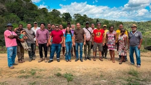 Prefeitura de Ipiaú fortalece agricultura familiar com análise de solo e entrega de calcário